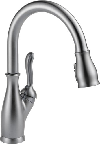 Delta Leland Pull-Down Kitchen Faucet Arctic Stainless-Certified Refurbished