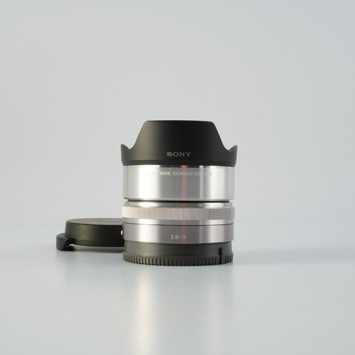 EXCELLENT SONY E 16mm F/2.8 SEL16F28 + Ultra Wide Converter x0.75 Prime Lens