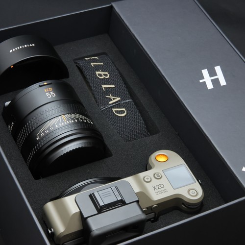 Hasselblad X2D 100C Earth Explorer Limited Edition Lens Kit #371