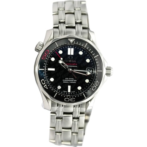 OMEGA Stainless Steel Seamaster Diver 300M James Bond 007 Watch w/ Box 36.25mm