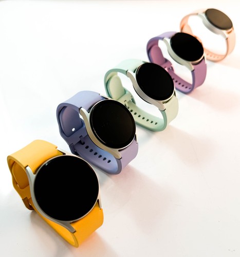 Samsung Galaxy Watch 7 SM-L300 | 40mm | GPS | Bluetooth - Multi Color SmartWatch