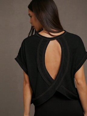 SHEIN Essnce Cut Out Back Crop Tee  11% OFF